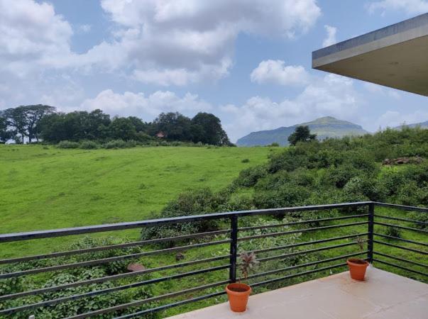 Royal Meadows - Igatpuri Bungalow B Εξωτερικό φωτογραφία