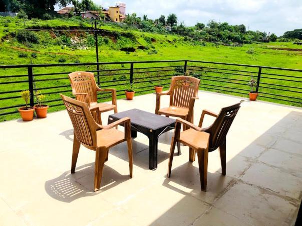 Royal Meadows - Igatpuri Bungalow B Εξωτερικό φωτογραφία